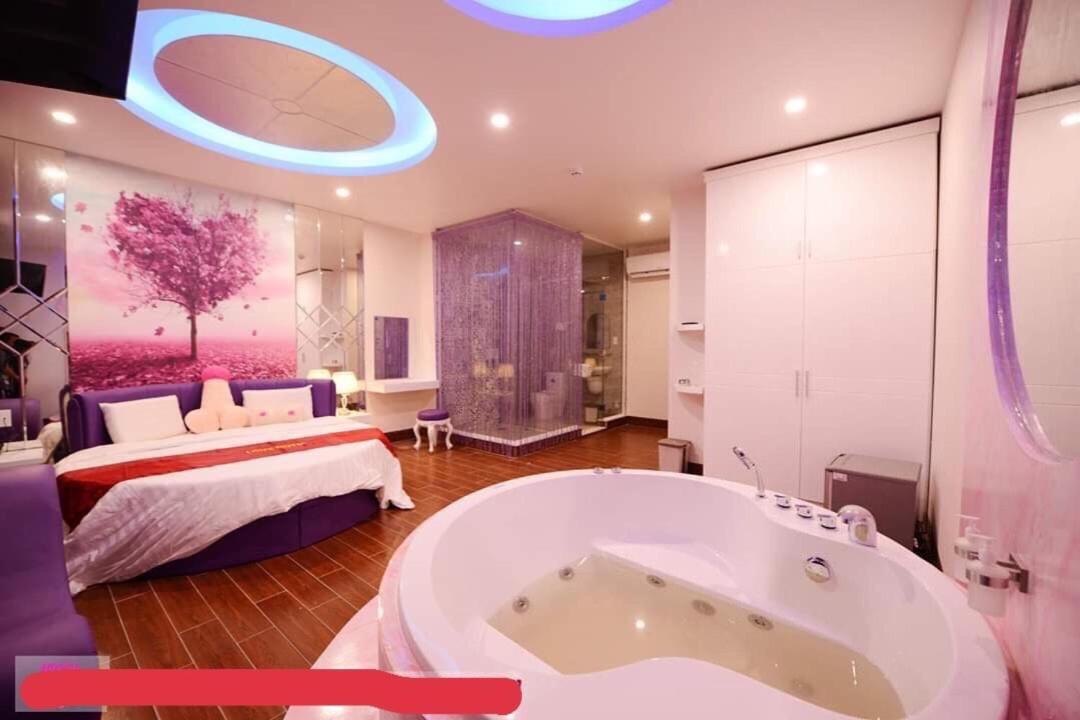 Sach Hotel ホーチミン市 エクステリア 写真